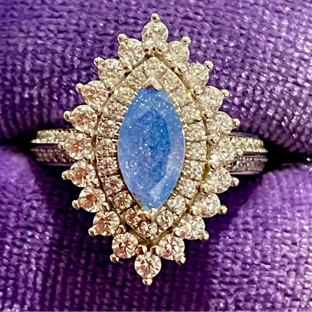 All Around Boutique AAB 925 Cornflower Blue Ice Crystal Sz6 NWOT